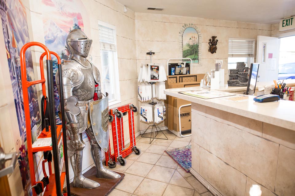 Storage Units in West Jordan, UT | King Arthur Self Storage
